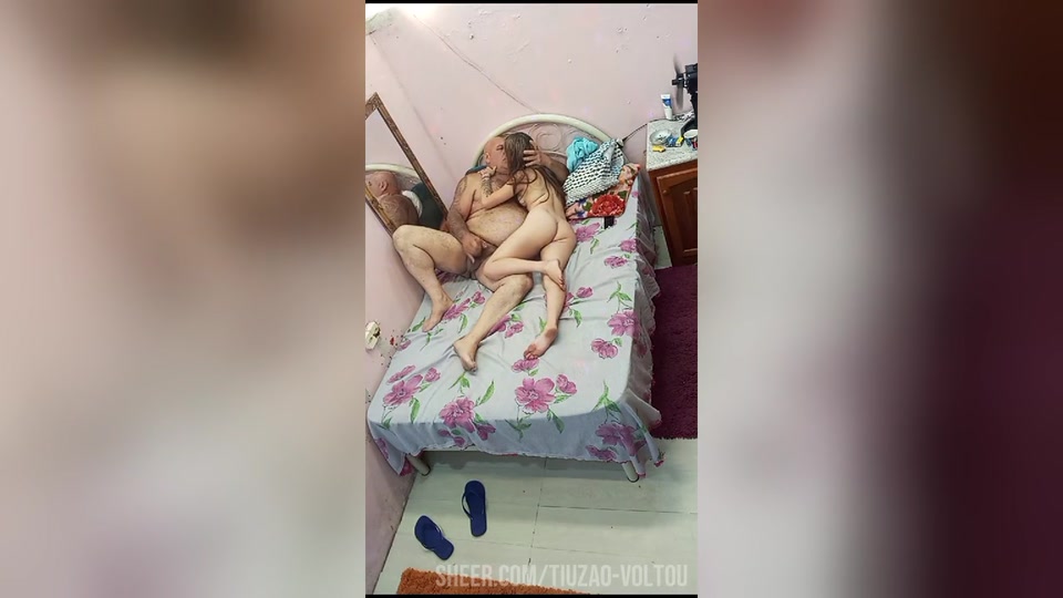 LITTLE GUY WANTS A THICK DICK screenshot 5