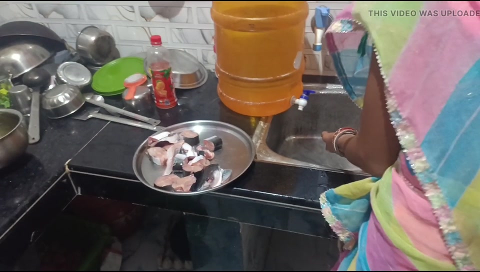 After long time travel advanture river side catch a big fish hindi video screenshot 4