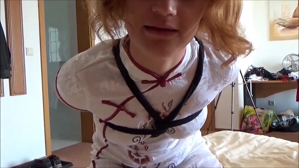 Sub in Bondage Used screenshot 3