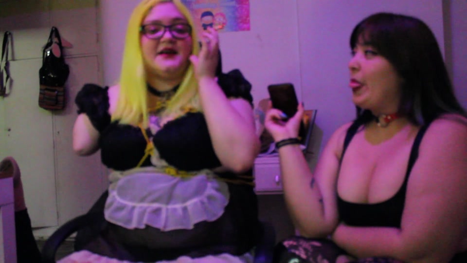 Reyna Tirana interviews Aneris Die screenshot 5