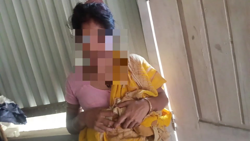 Deshi bhabhi Sex with devar hard sex with bhabhi hindi Audio screenshot 2