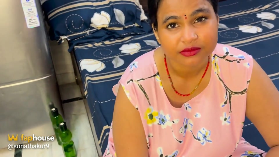 Desi Stepmom Hardcore Chudai by Stepson - Full Video screenshot 4