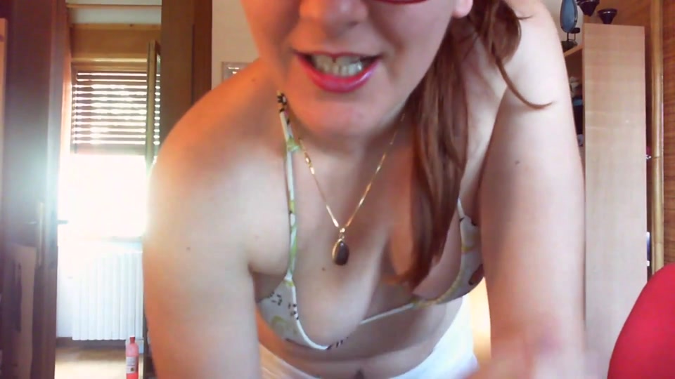 Do you want to suck my dildo? screenshot 6