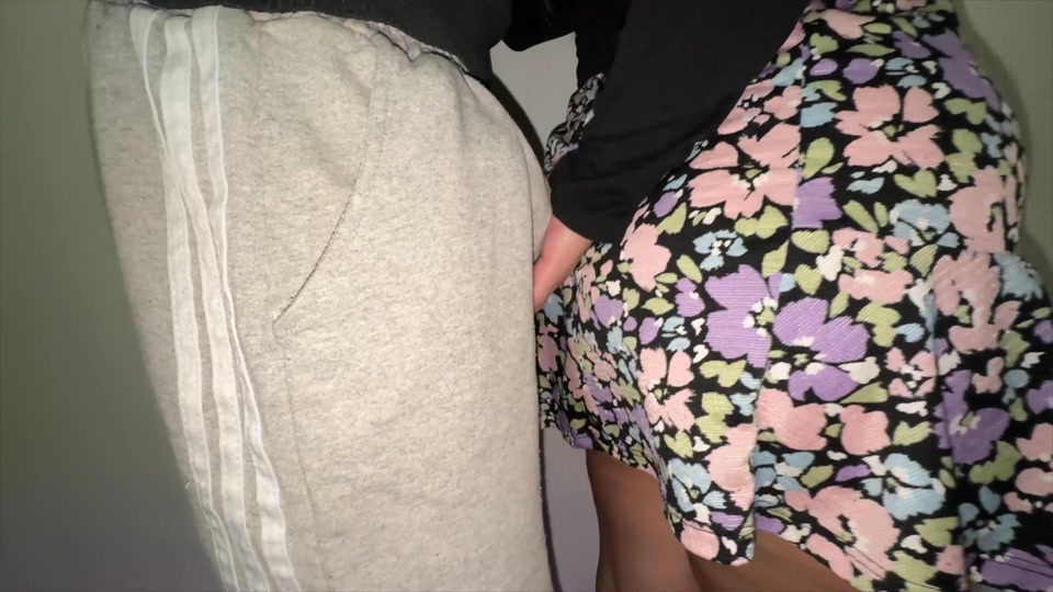 She Accidentally Touches a Stranger's Big Dick and They Have Sex Right There. screenshot 4