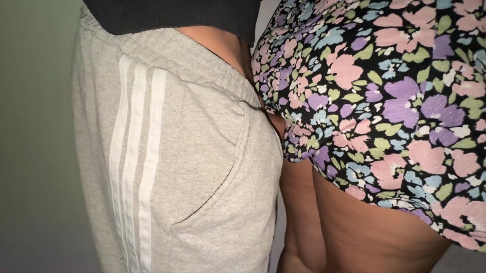 She Accidentally Touches a Stranger's Big Dick and They Have Sex Right There. screenshot 5