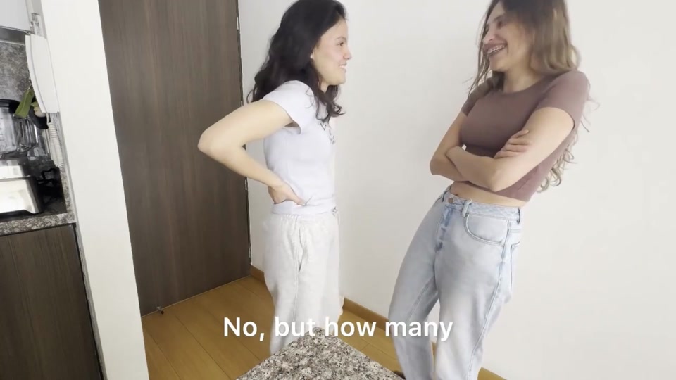 I didn't know my neighbor was a lesbian, I get my lemons screenshot 2