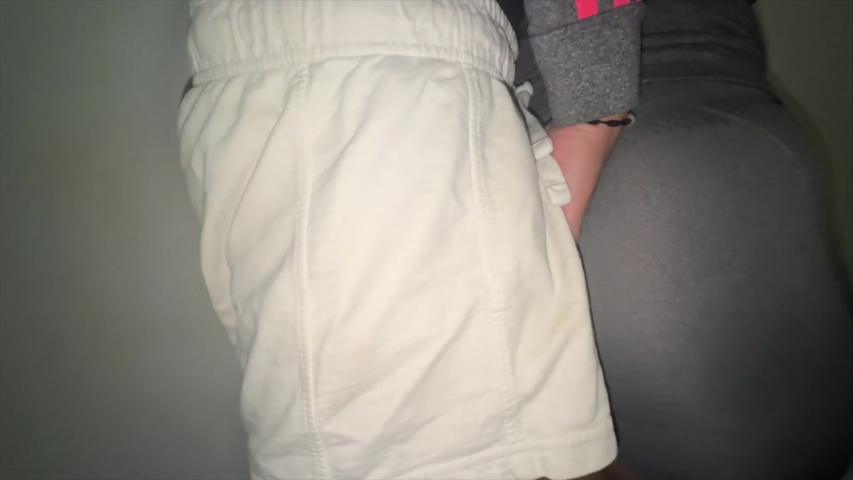 Unknown Woman Touches a Stranger's Dick screenshot 3