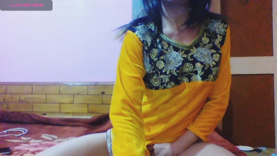 Stunning MILF loves Sex screenshot 6
