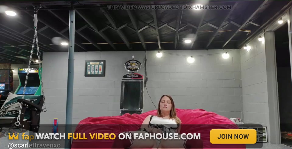 Sexy Wife Loves to Make Home Movies screenshot 5