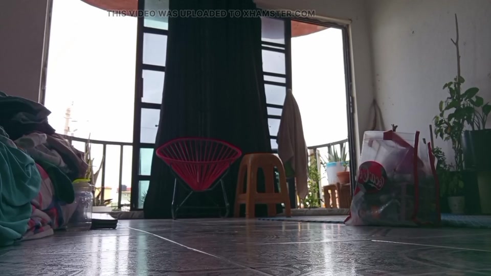 Mother in Room Shows Pants screenshot 5