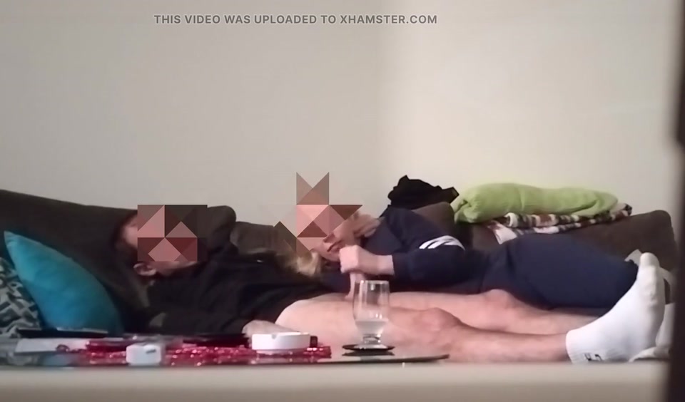 Wife Blowing My Cock Really Good screenshot 2