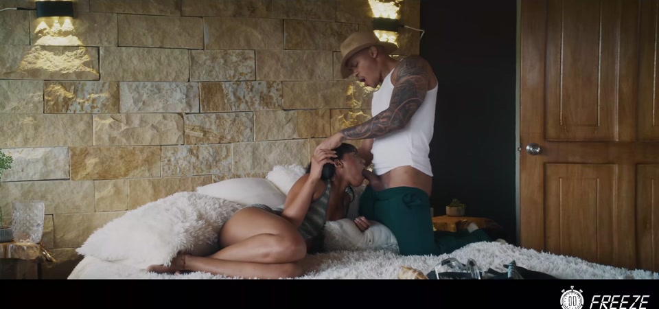Latina Time Freeze Ebony - Casca Zahara & Brandon Cruz screenshot 5