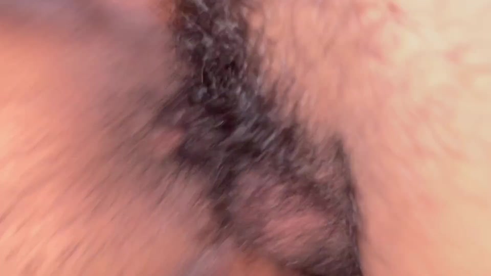 Pados Wali Bhabhi Ke Bur Me Pani Gira Diya screenshot 6
