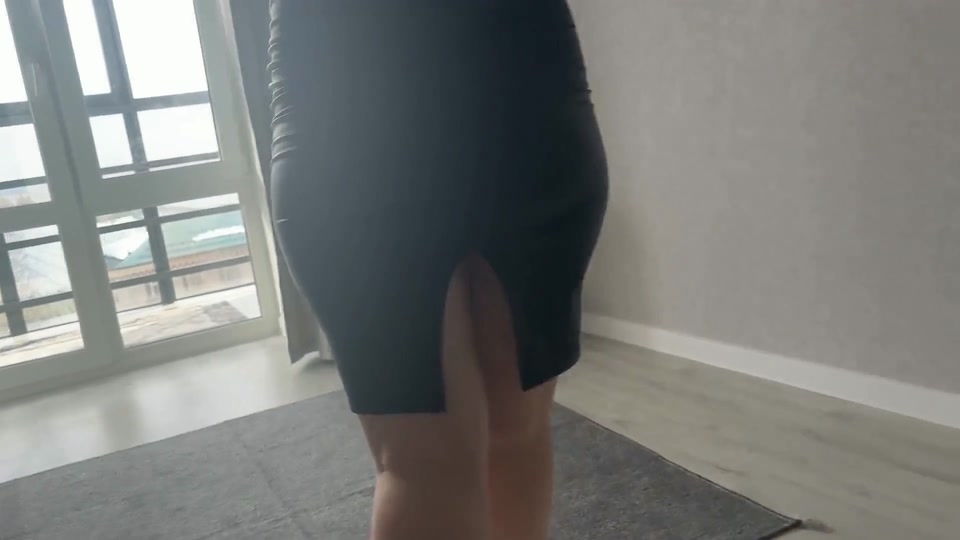 Home Catwalk Tease Slow Strip & Deep Ass Clench Dimples screenshot 5