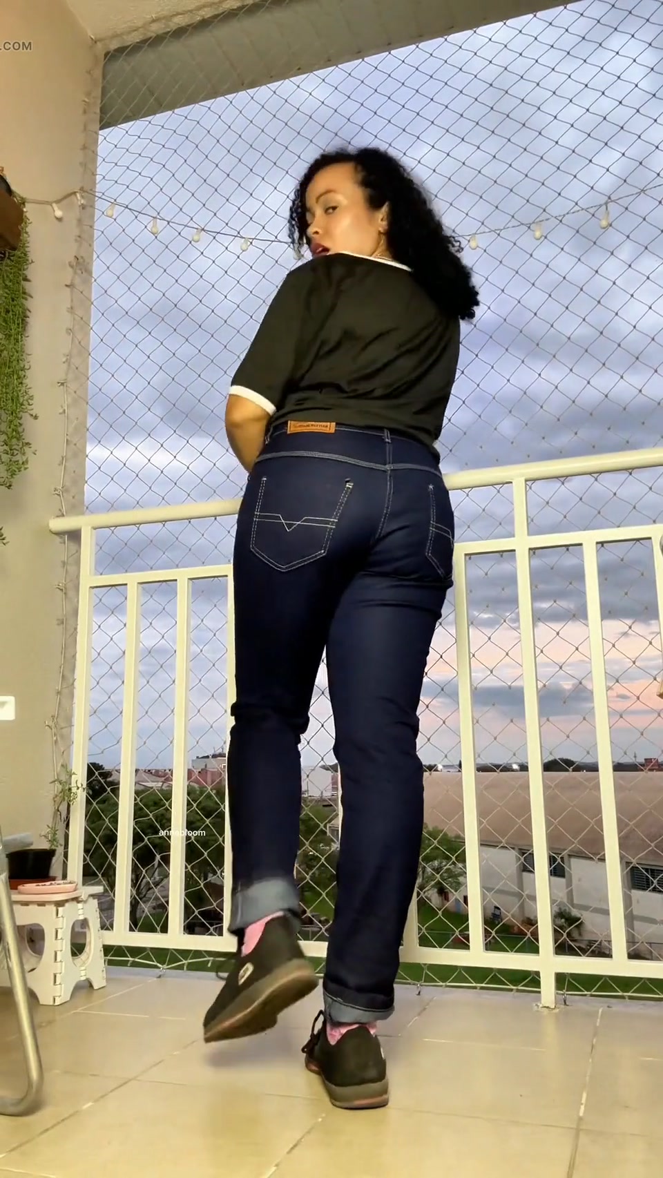 Fart Compilation Outdoors, in the Car, Pole Dancing Big Ass Latina