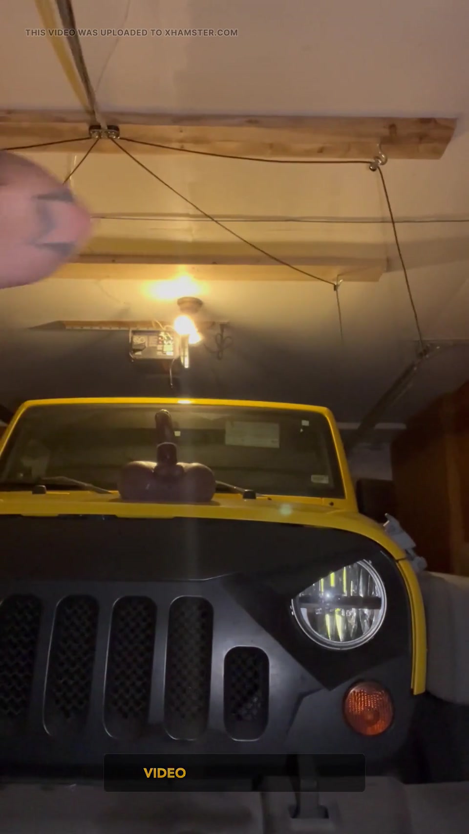 Solo Jeep Fuck After Bars screenshot 6