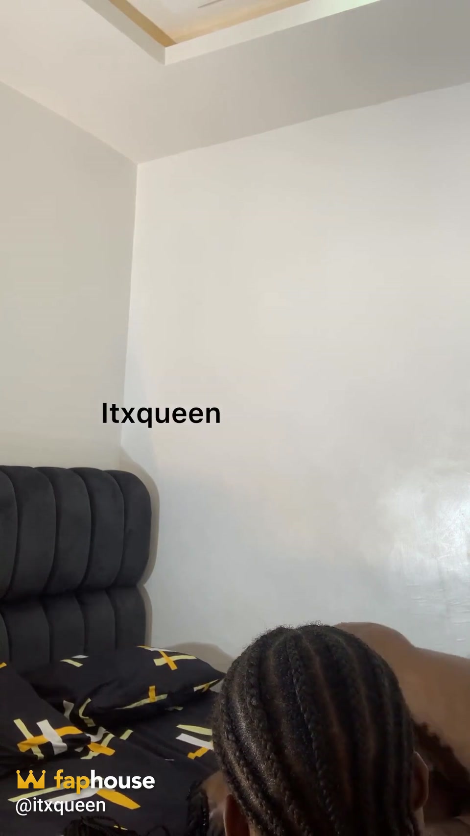 Pato and Itxqueen Behind the Scene screenshot 2