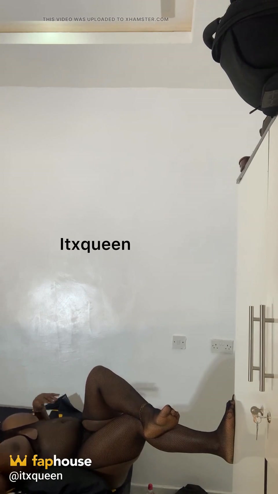 Pato and Itxqueen Behind the Scene screenshot 3