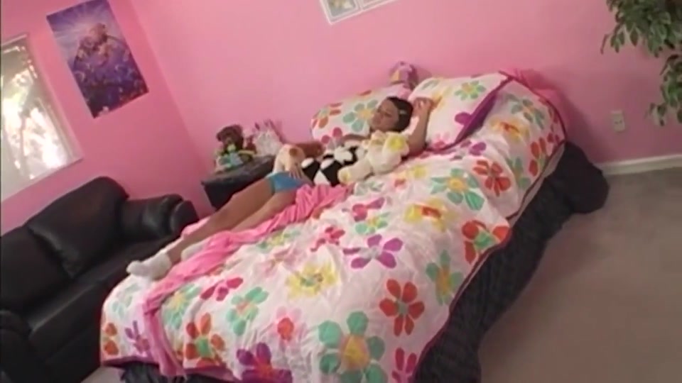 Huge Stepbro Dick Slides Deep Into Tight Step Sister Hole screenshot 2
