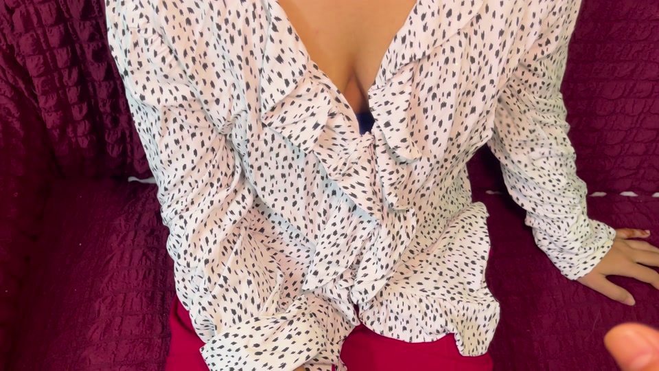 First time sex with my junior college friend screenshot 2