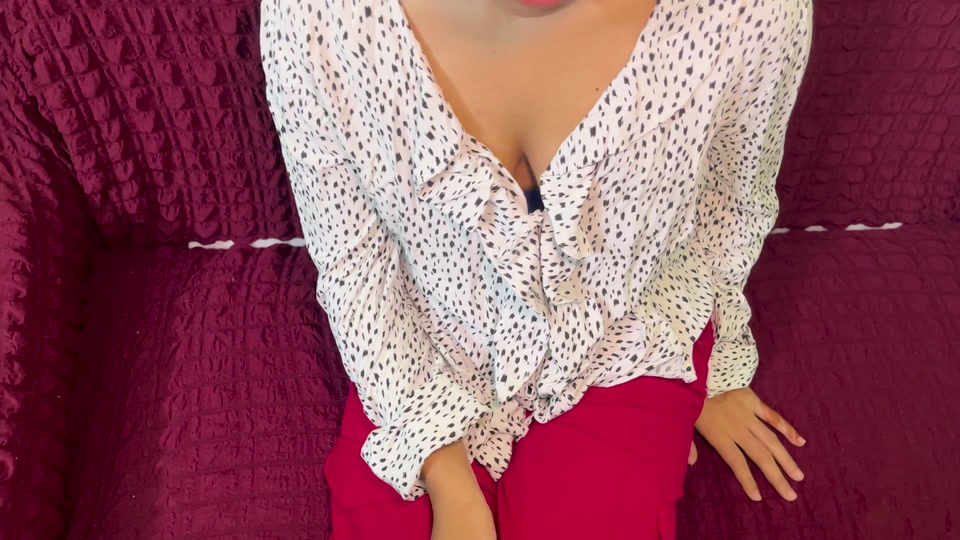 First time sex with my junior college friend screenshot 6