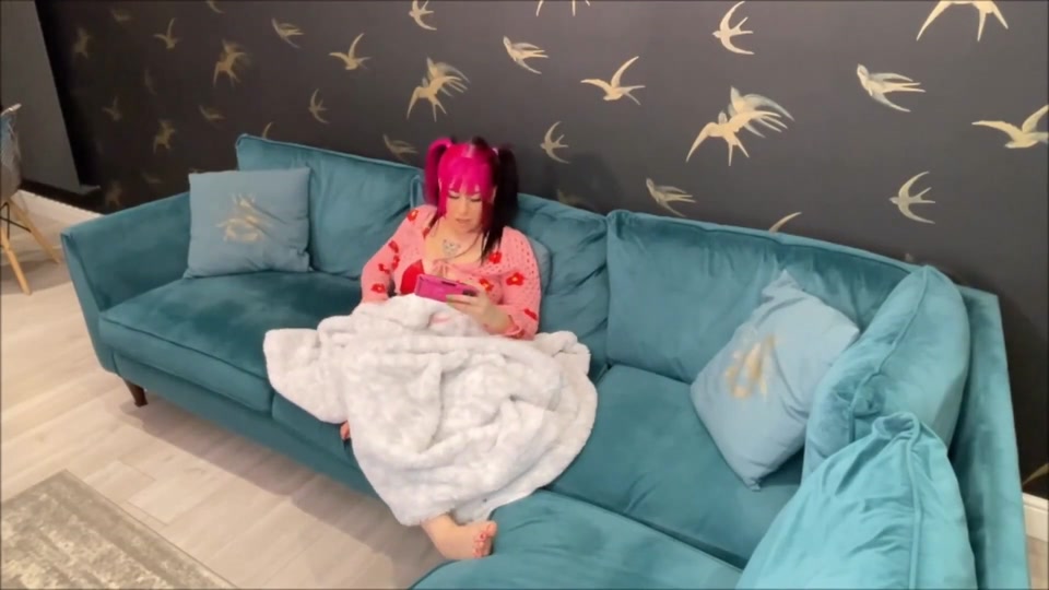 Step Sis Caught in the Act Watching Gangbang Porn screenshot 4