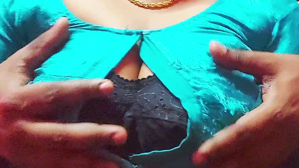 Desi sexy married stepsister seduce by her boyfriend screenshot 2