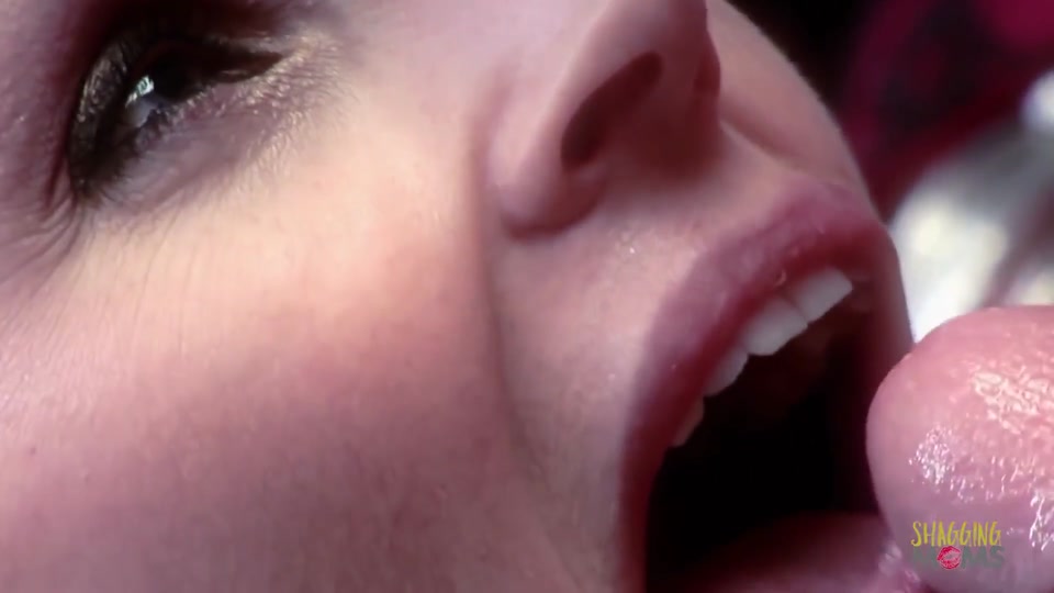 Cum in Mouth Was the Only Thing She Asked for After Her Glorious Missionary Performance screenshot 4